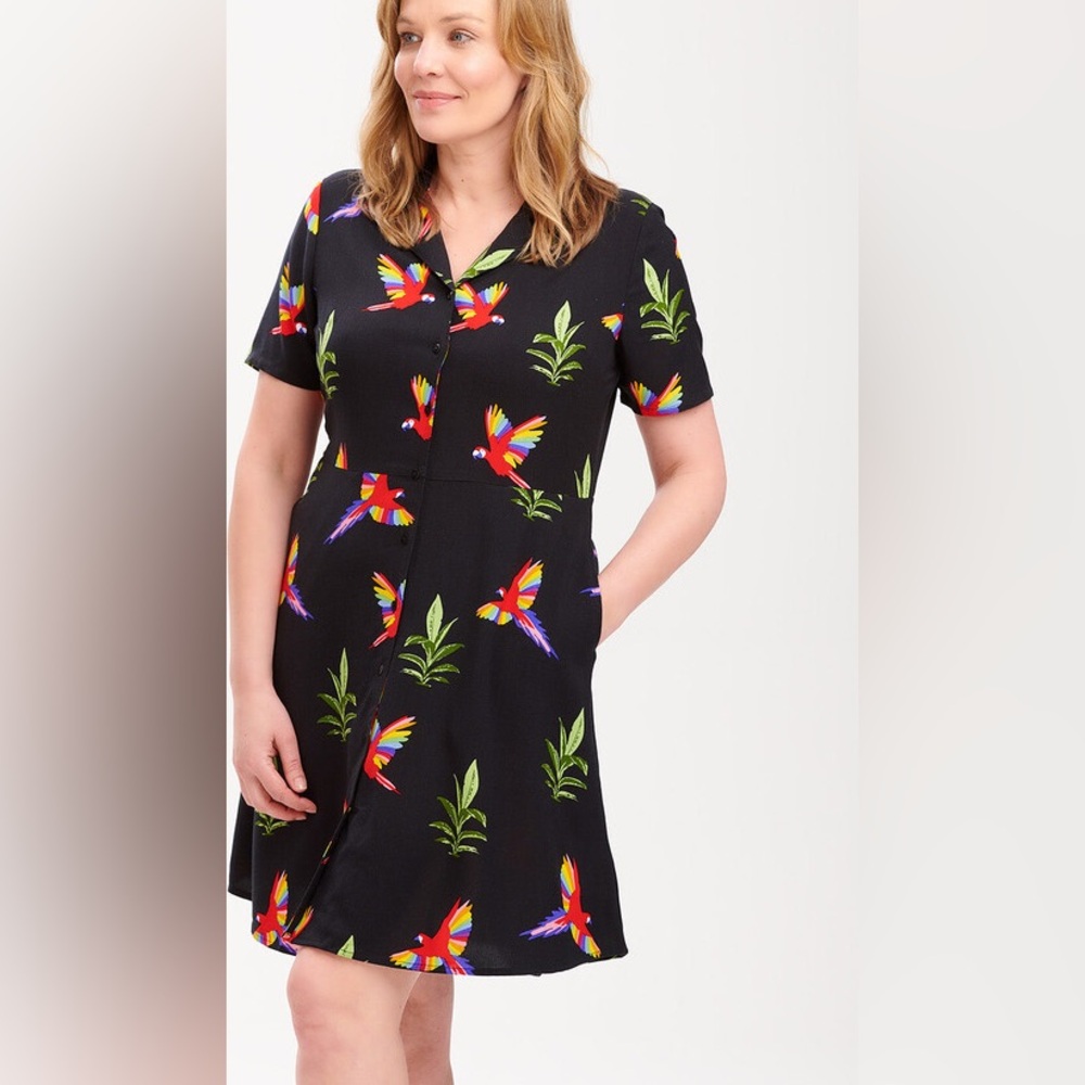 Sugarhill Brighton Clemency Shirt Dress - Black Rainbow Parrots